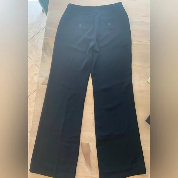ANN TAYLOR KATE PETITE BLACK STRAIGHT LEG | Size 0P - Picture 3 of 6